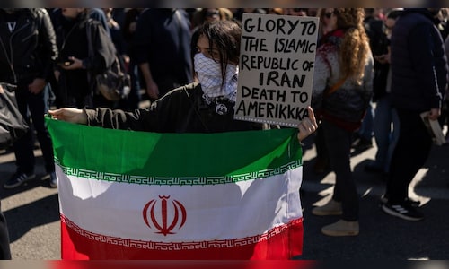 2026 03 01t130007z 1406070720 rc2lvja41aej rtrmadp 3 iran crisis greece protest 2026 03 d9b9ba4d6e64