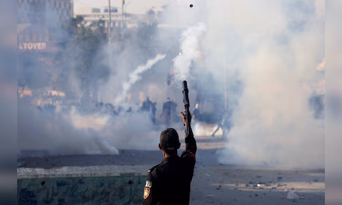 2026 03 01t154605z 492888553 rc2nvjant2gn rtrmadp 3 iran crisis pakistan protests 2026 03 37ba445f6f