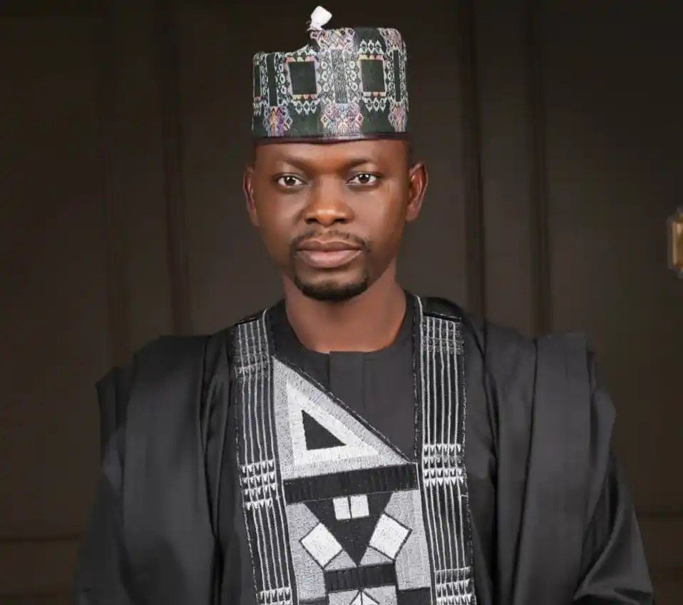 PicsArt 03 29 11.21.12.webp.webp