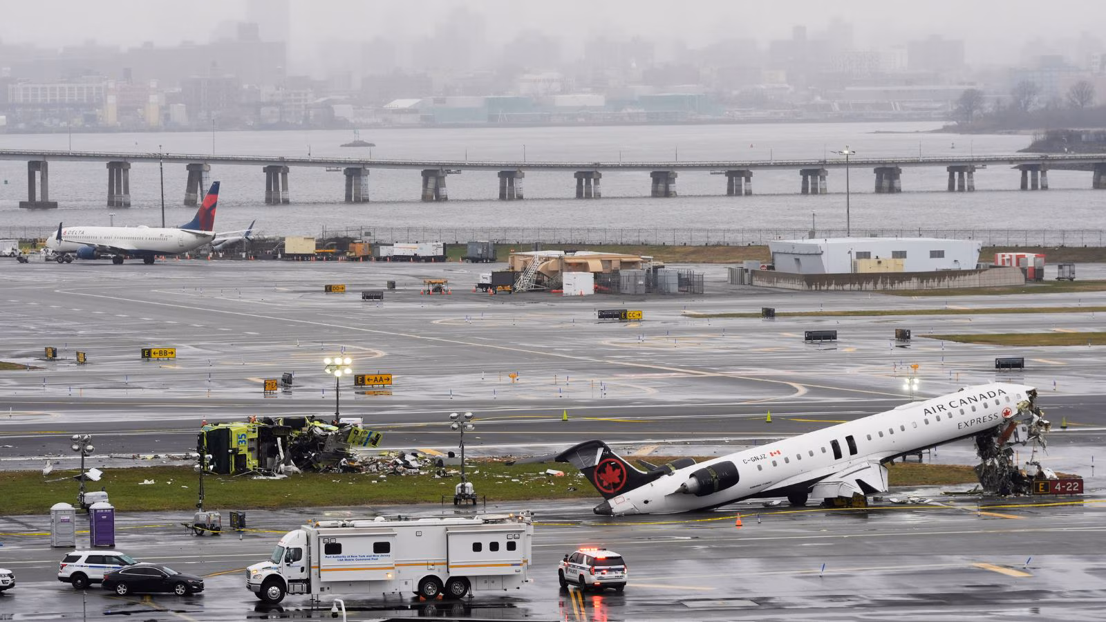 Video| The moment a plane smashed into a fire truck at LaGuardia Airport 
