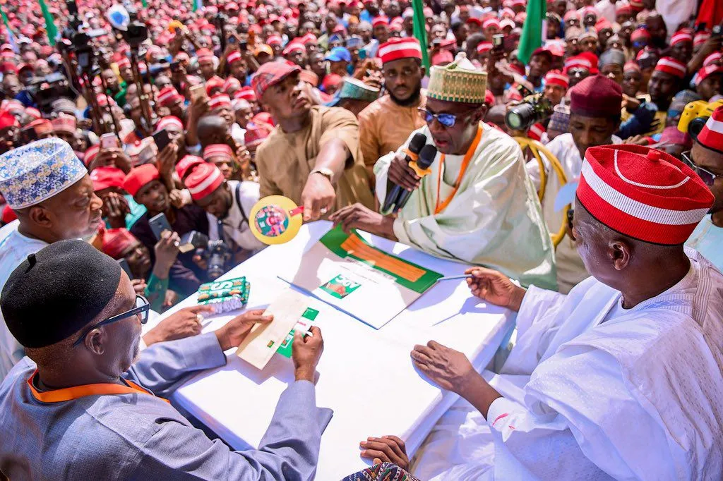 acacf0d0 adc3 4f72 8692 e764024ee1a4