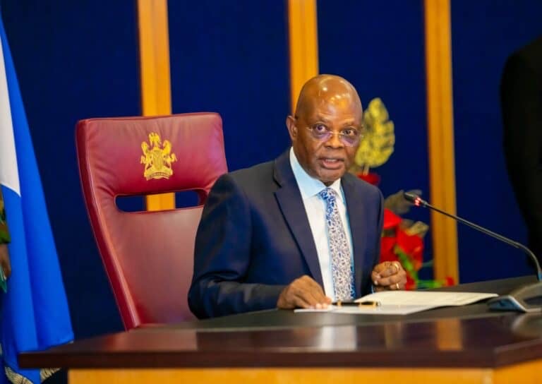 c3f4f510 b8a4 4adc a9bf 7aa37478805d