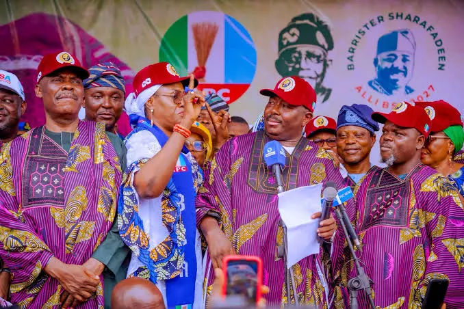 1776530712 images 81