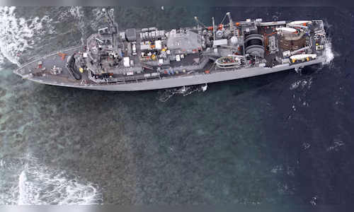 2013 01 18t120000z 1096957150 gm1e91i1alx01 rtrmadp 3 usa navy grounding 2026 04 0695275a001f270a527