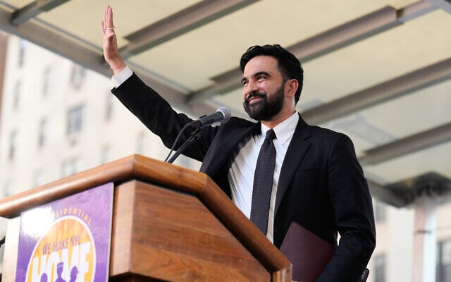 AP26105776864351 e1777042329801 640x400 1