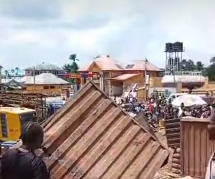 Abia govt demolishes more illegal structures in Umuahia