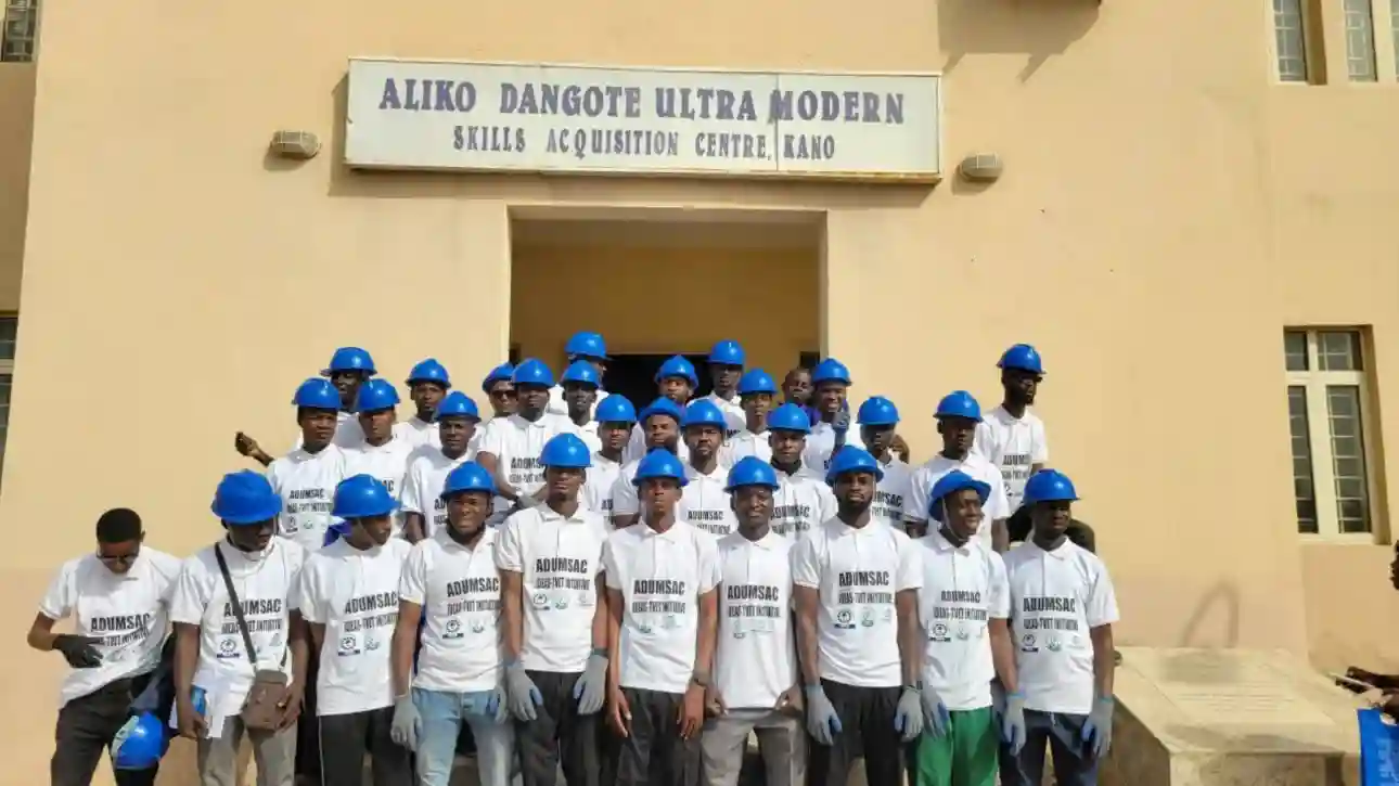 PicsArt 04 02 03.43.05.webp.webp