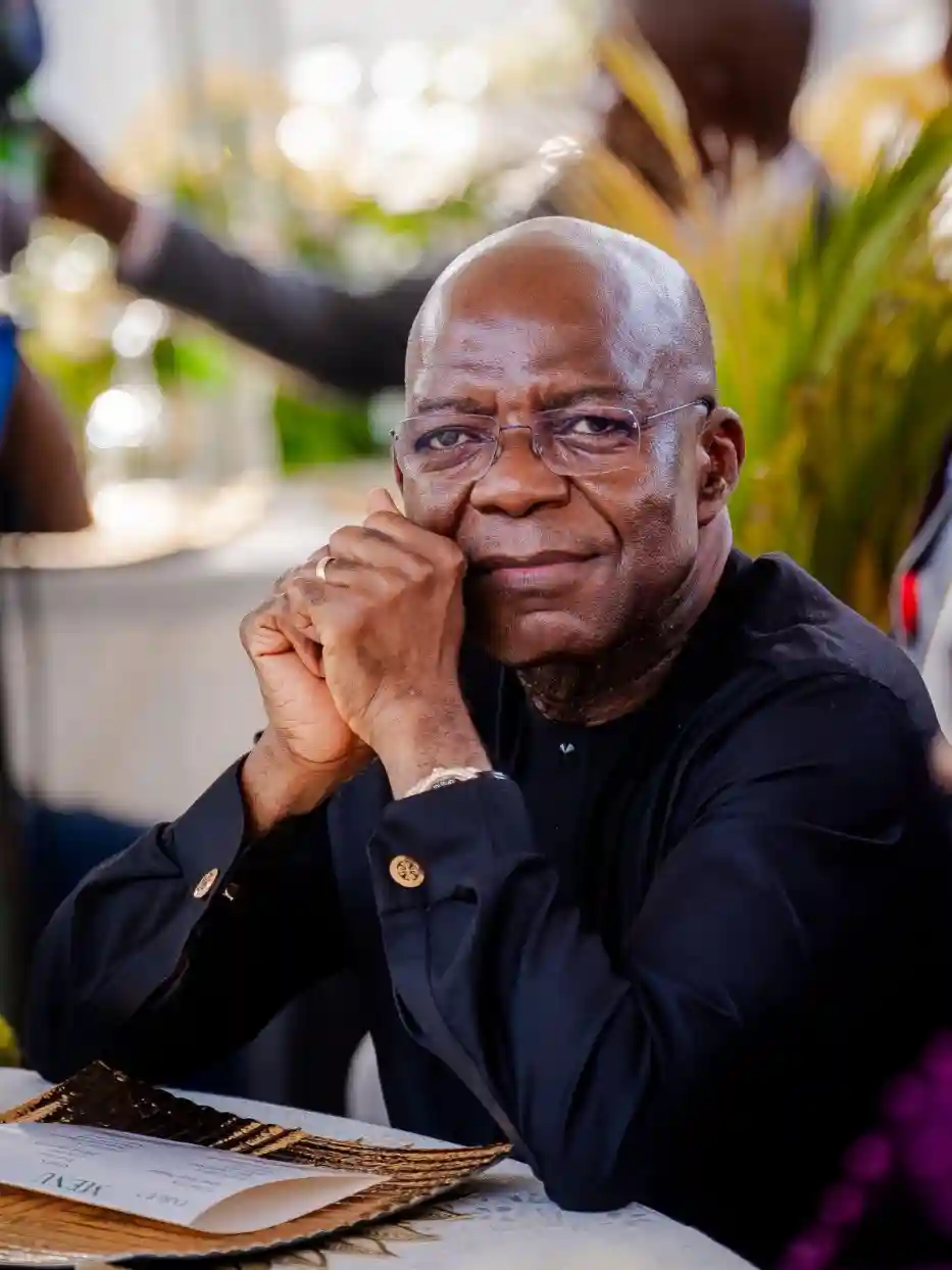 PicsArt 04 08 03.32.13.webp