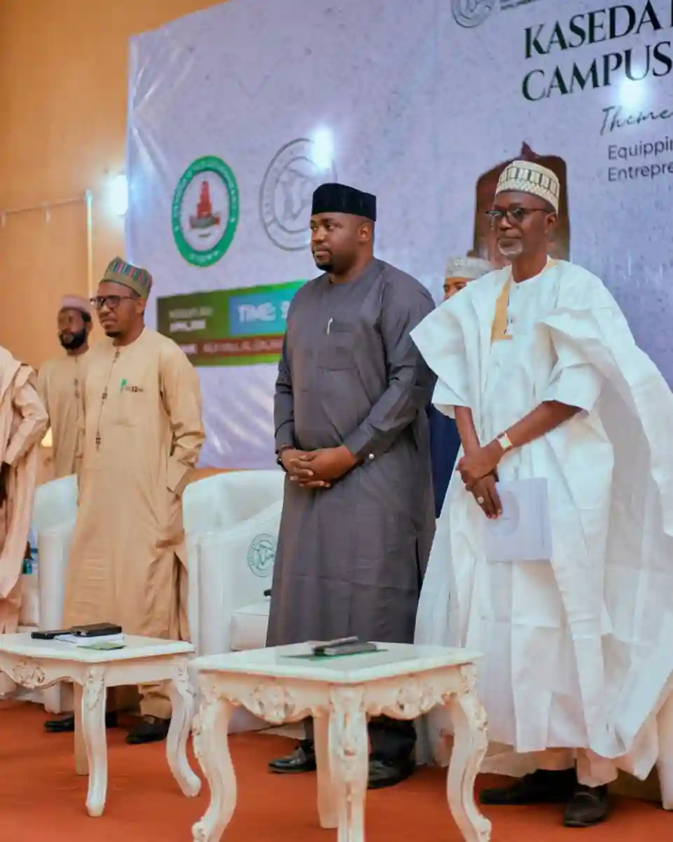 PicsArt 04 08 12.14.07.webp.webp