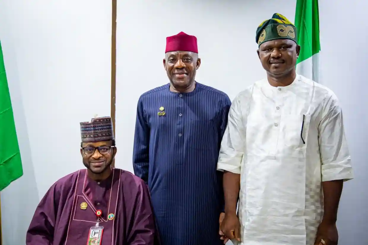 PicsArt 04 23 01.20.59