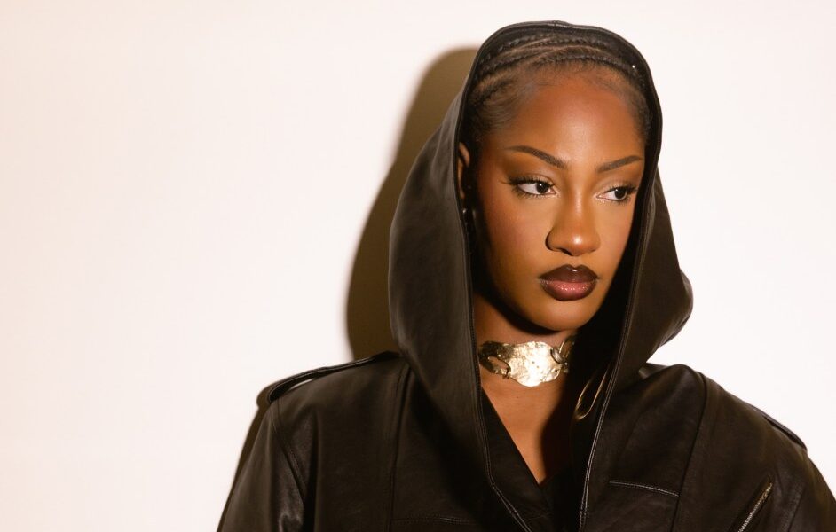 Tems cr Bet Bettencourt 2025 billboard 1548