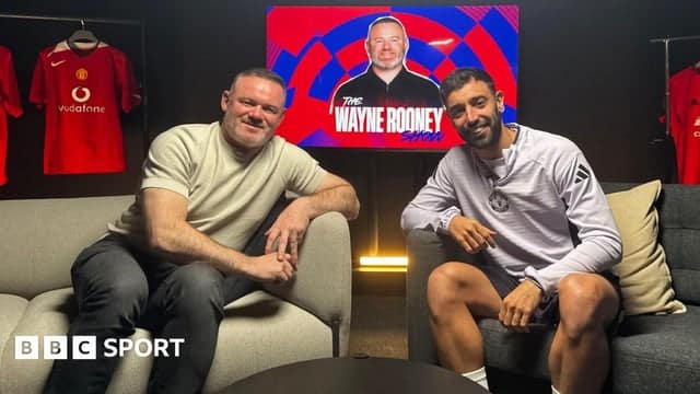 bruno fernandes talks to wayne rooney about manchester v0 YsLvyAWZM5bIMfmcWO3HZRa16Oer71Na96nGZMLEeR