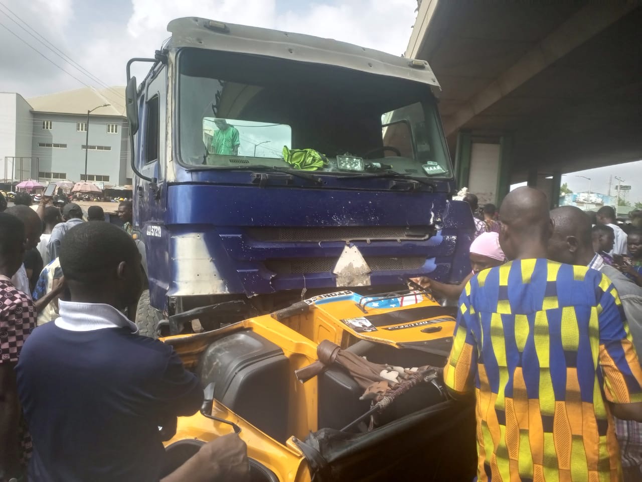 ca008b4e b60b 4f29 a66f 8ab16972c563