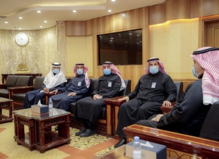 sarabia offers 50 nigerians postgraduate scholarships