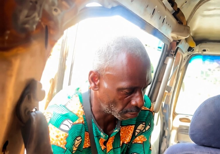 veteran actor Mr Afolabi in danfo bus