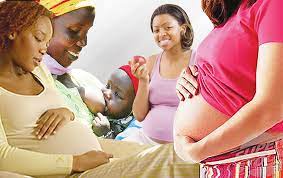 women nursing mothers 1