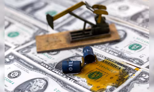 2026 03 20t060553z 3 lynxmpem2j06h rtroptp 4 usa inflation oil 2026 03 420a7f7186f7591c51d8a8beee12a