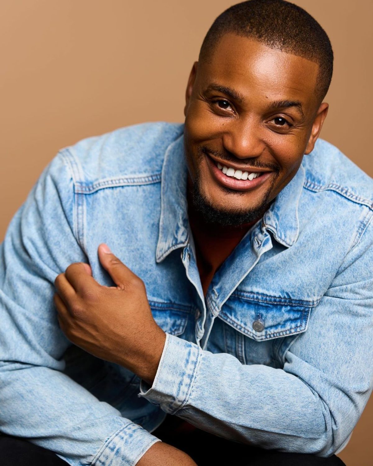 Actor Alex Akubo had a wife Yomi Casuals wife Grace