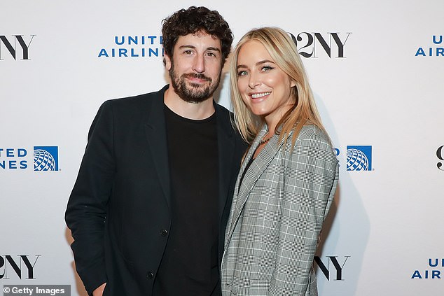 American Pie actor Jason Biggs and wife Jenny Mollen reportedly
