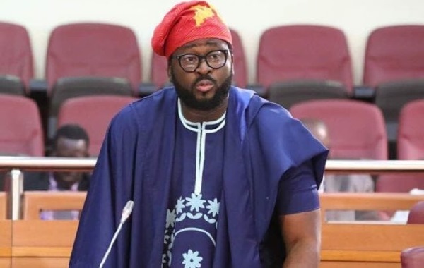Desmond Elliot