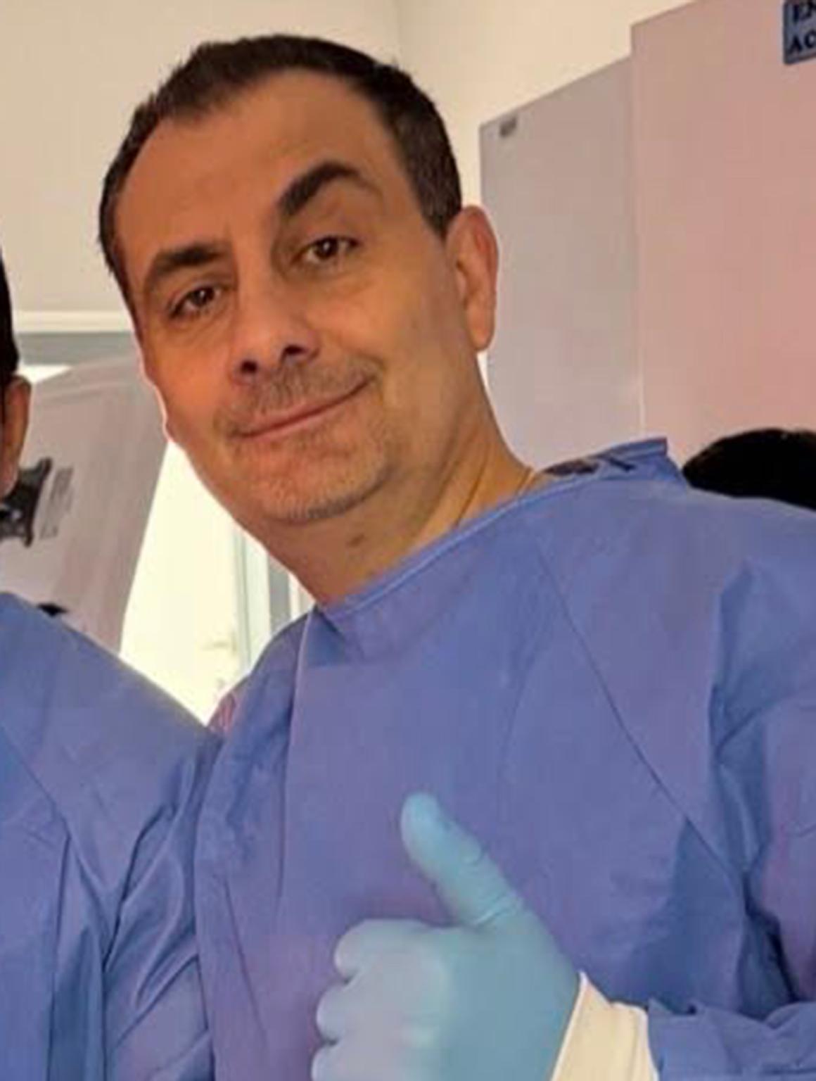 Ex mistress 29 of prominent doctor 57 sent his n@ked photos