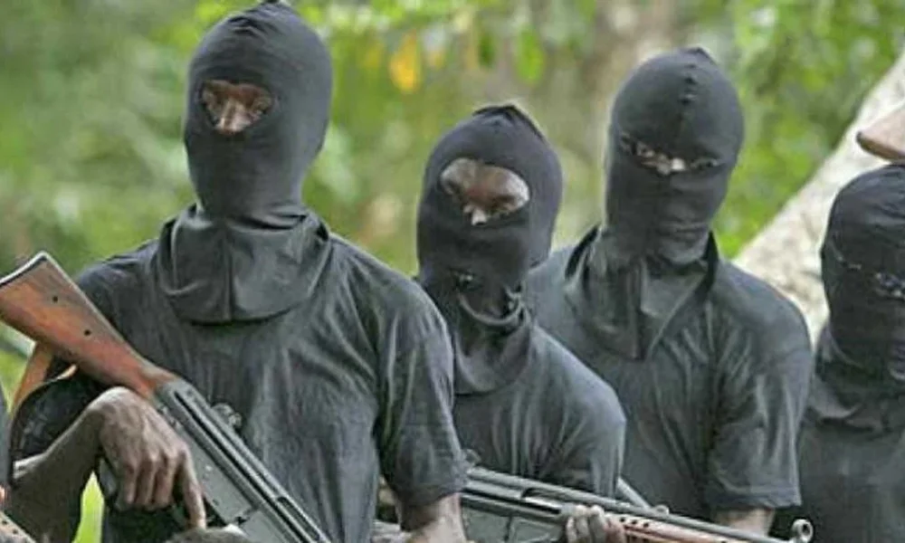 Gunmen1 1024x601.jpg