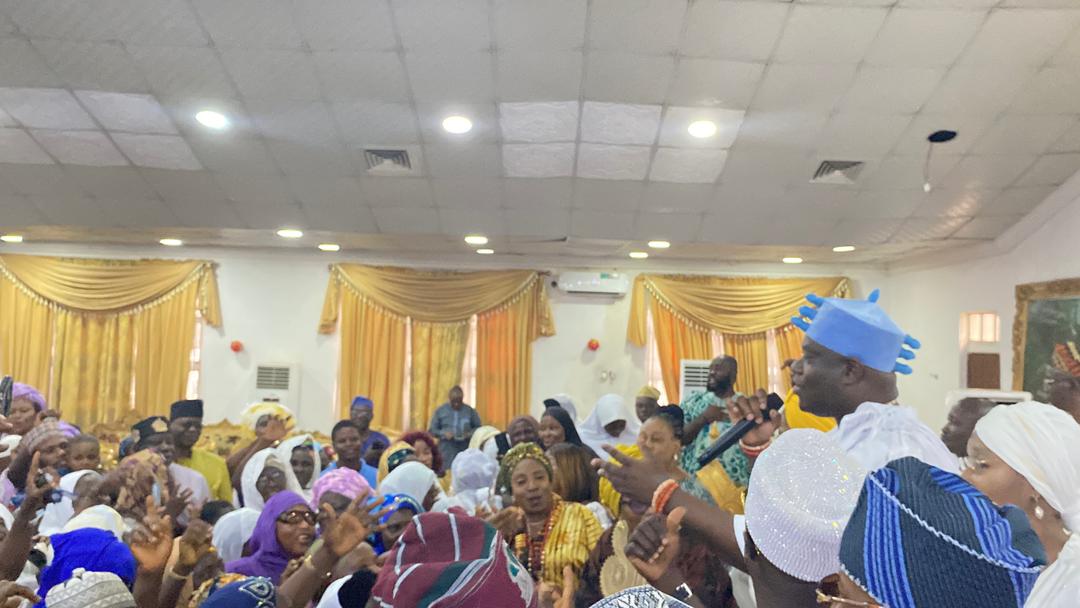 Ooni Appreciates Olodumare For Royal Blessings As He Shares Personal Marriage Life