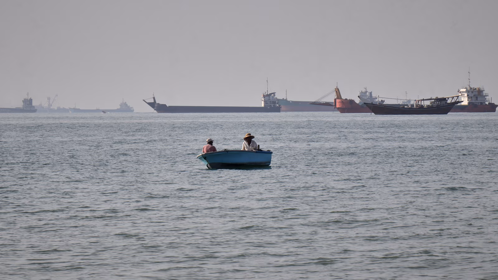 Iran War Strait of Hormuz 4