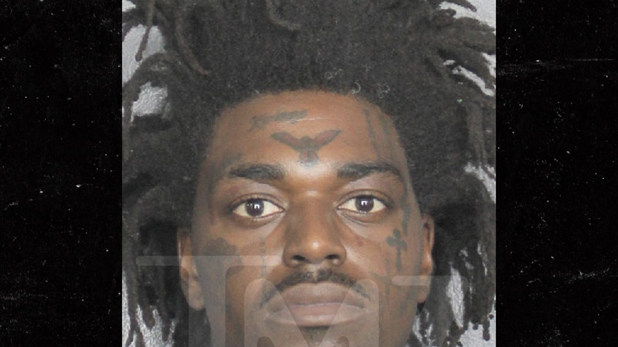 Rapper Kodak Black self surrenders on fleeing and resisting charges