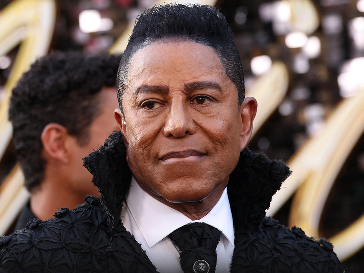 Singer Jermaine Jackson ordered to pay r@pe accuser 65m