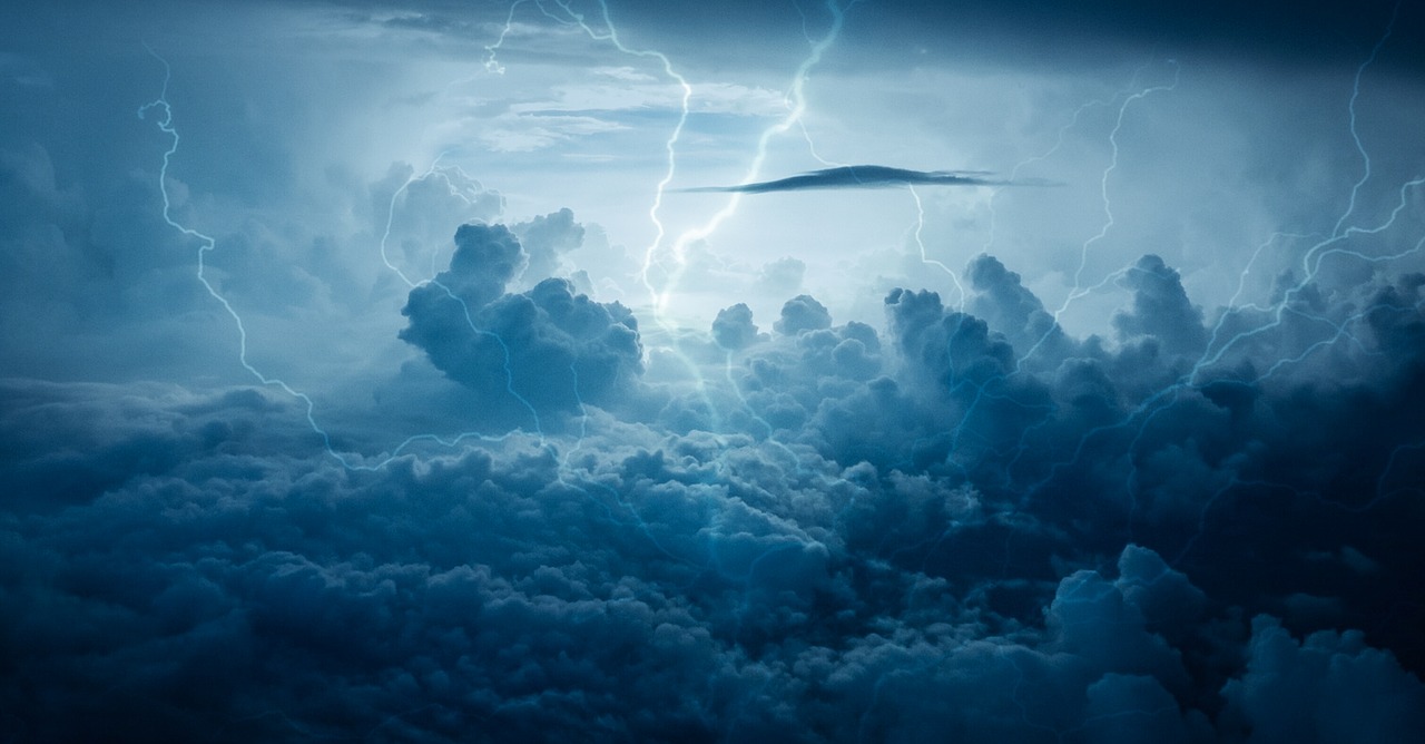 lightning 3652193 1280